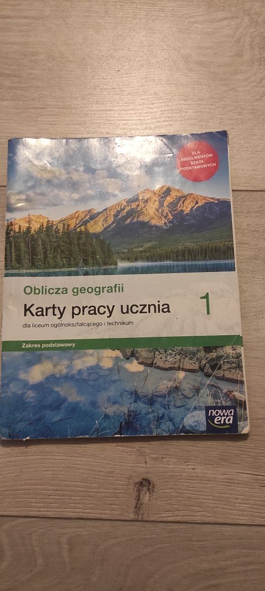 Oblicza geografii 1 plus karty pracy