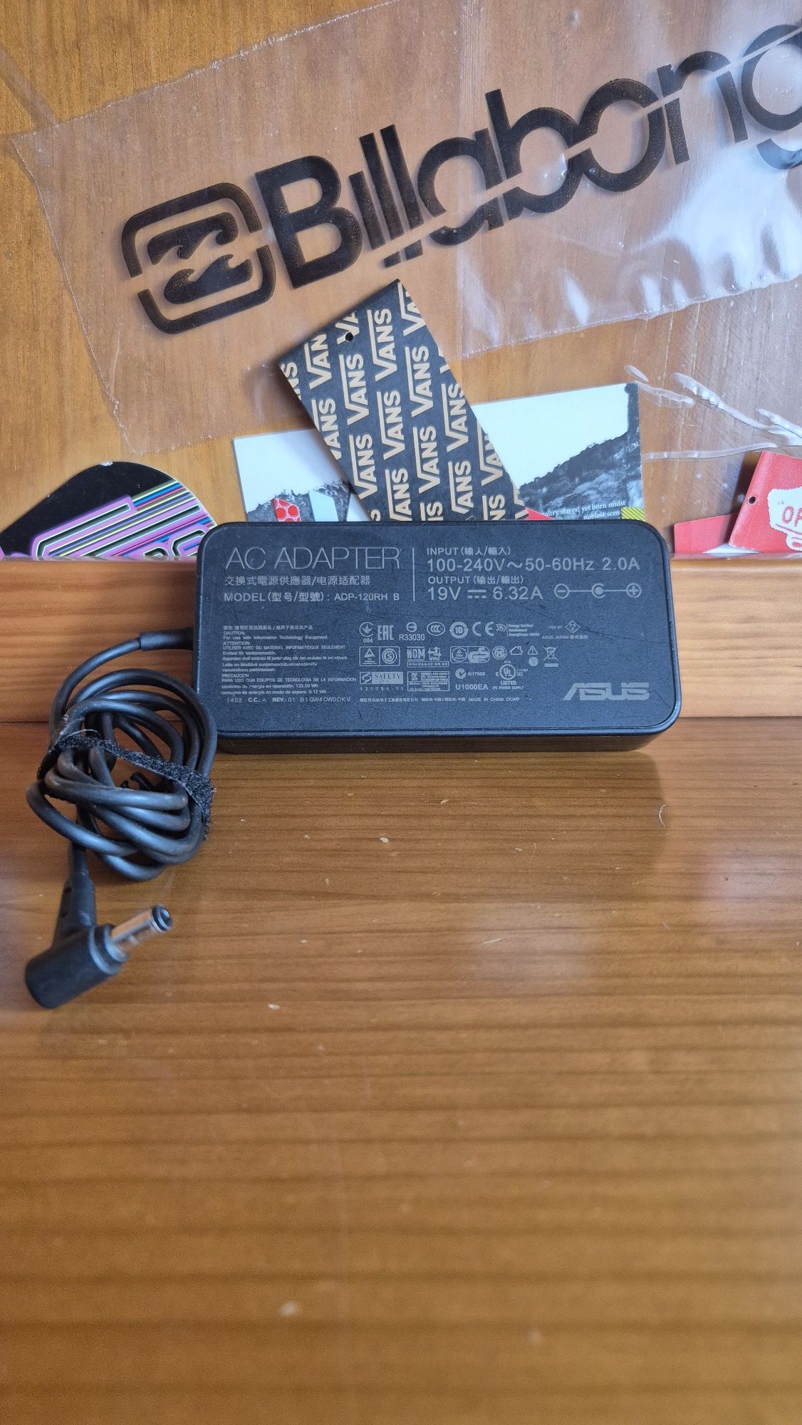 Transformador Original portátil Asus 19V 6.32A
