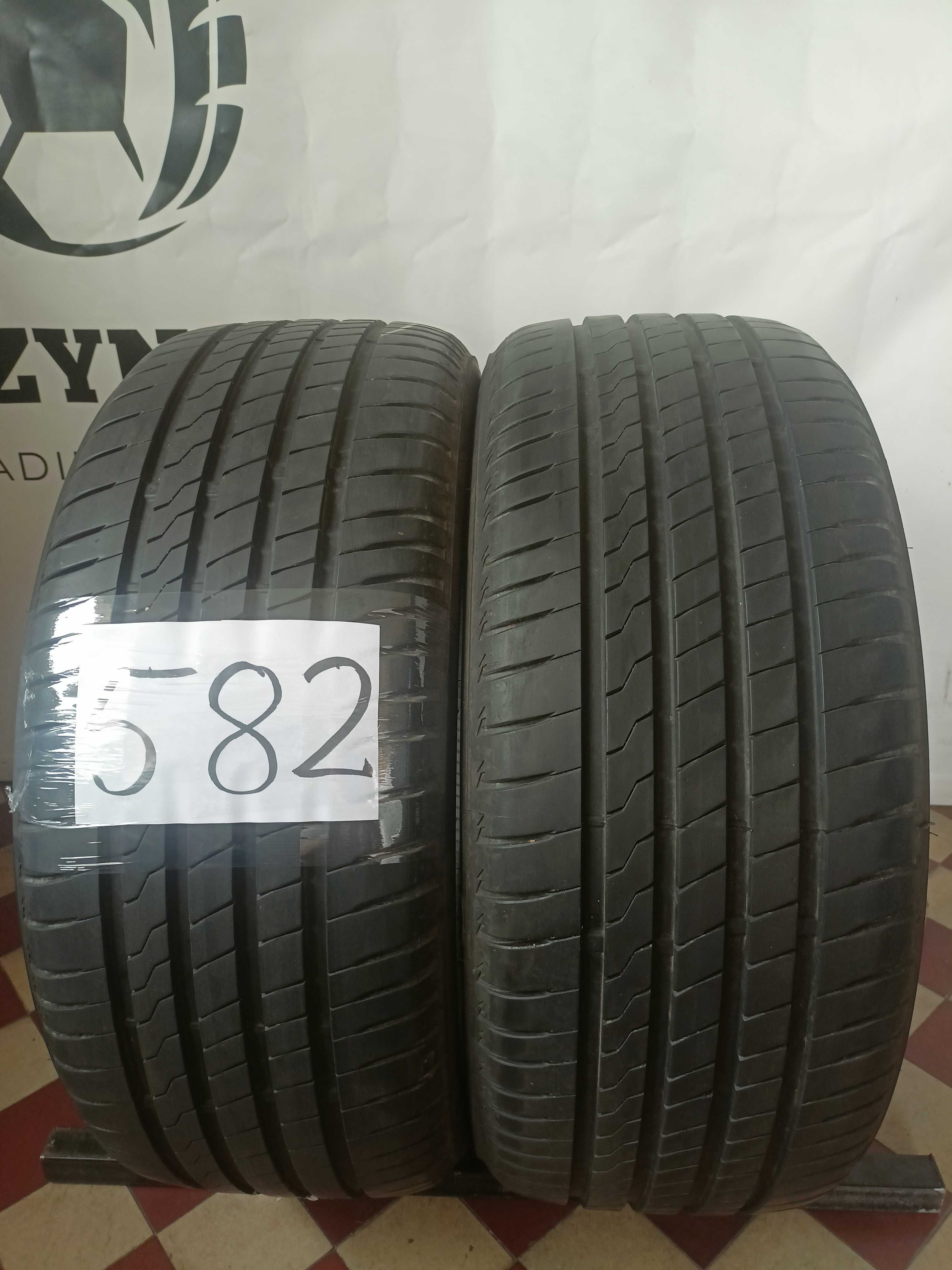 Firestone Roadhawk 235/45R18 98Y