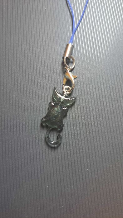 Handmade Wisiorek Zawieszka Kot? żywica uv