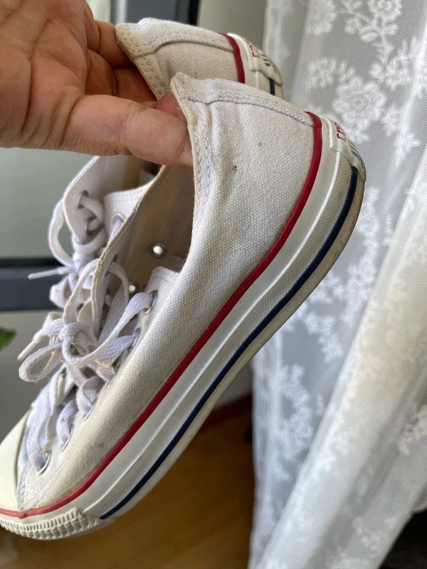 White short converse all star
