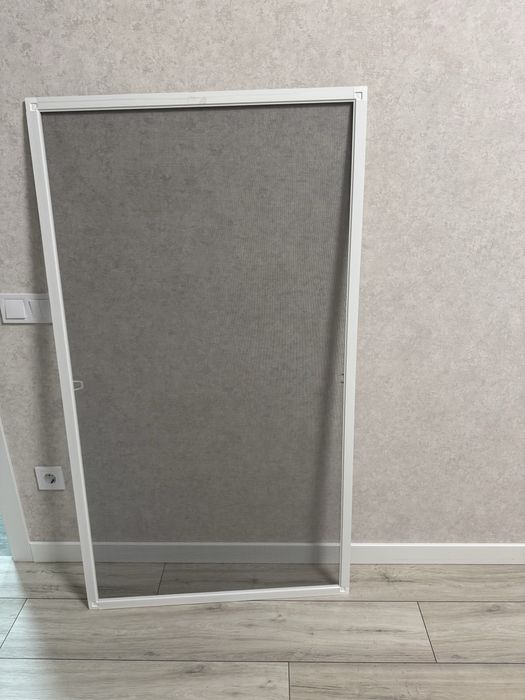 Москітна сітка для вікон