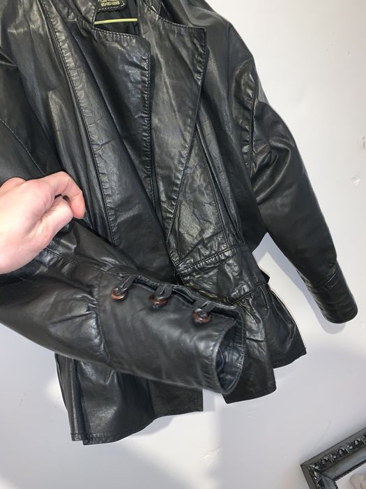 Вінтажна шкіряна куртка