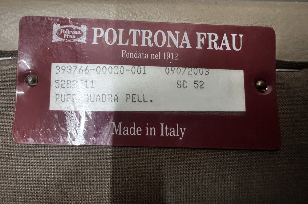 Итальянский кожаный пуф POLTRONA FRAU PUFF JUADRA PELL