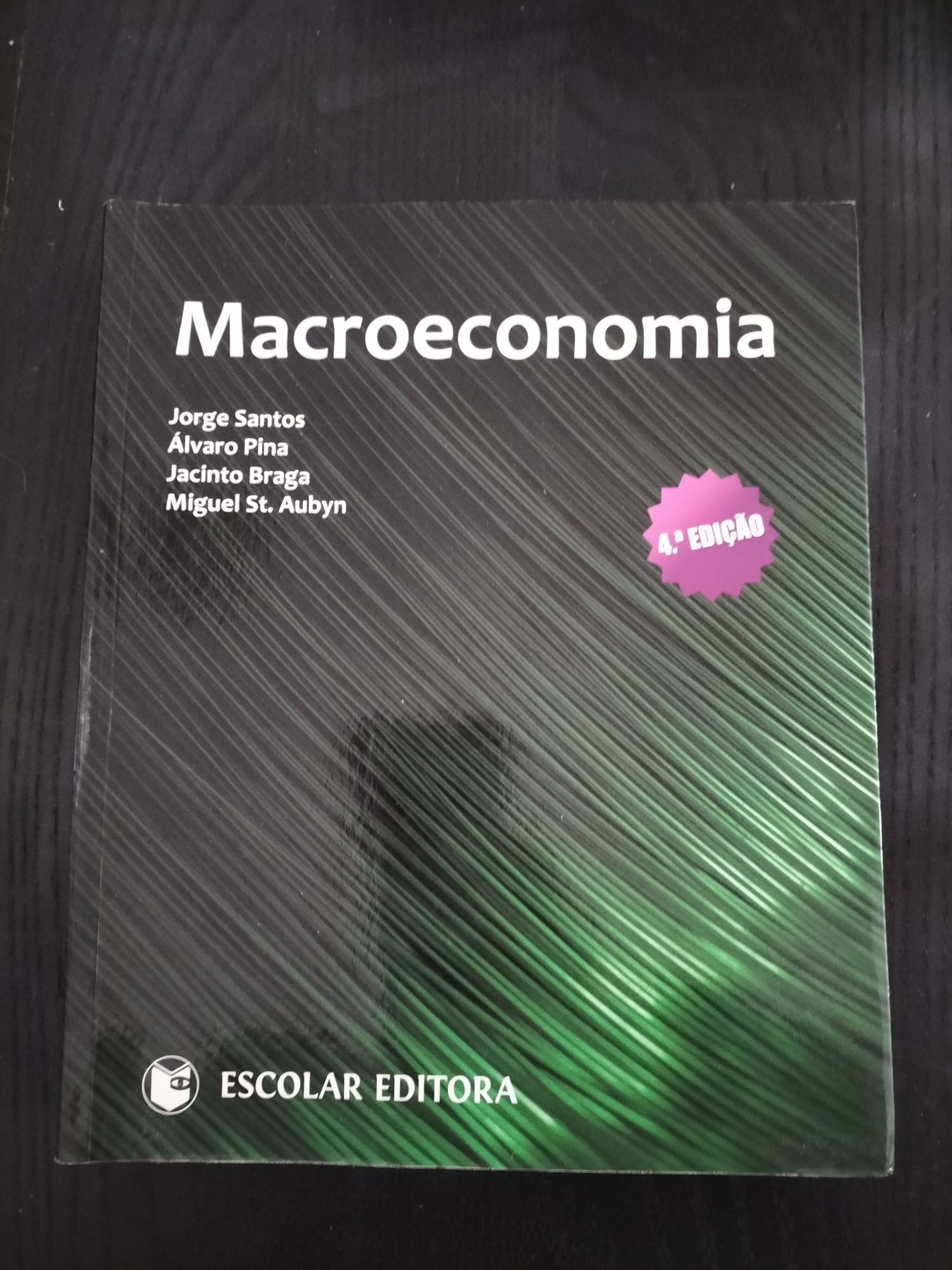 Livro macroeconomia