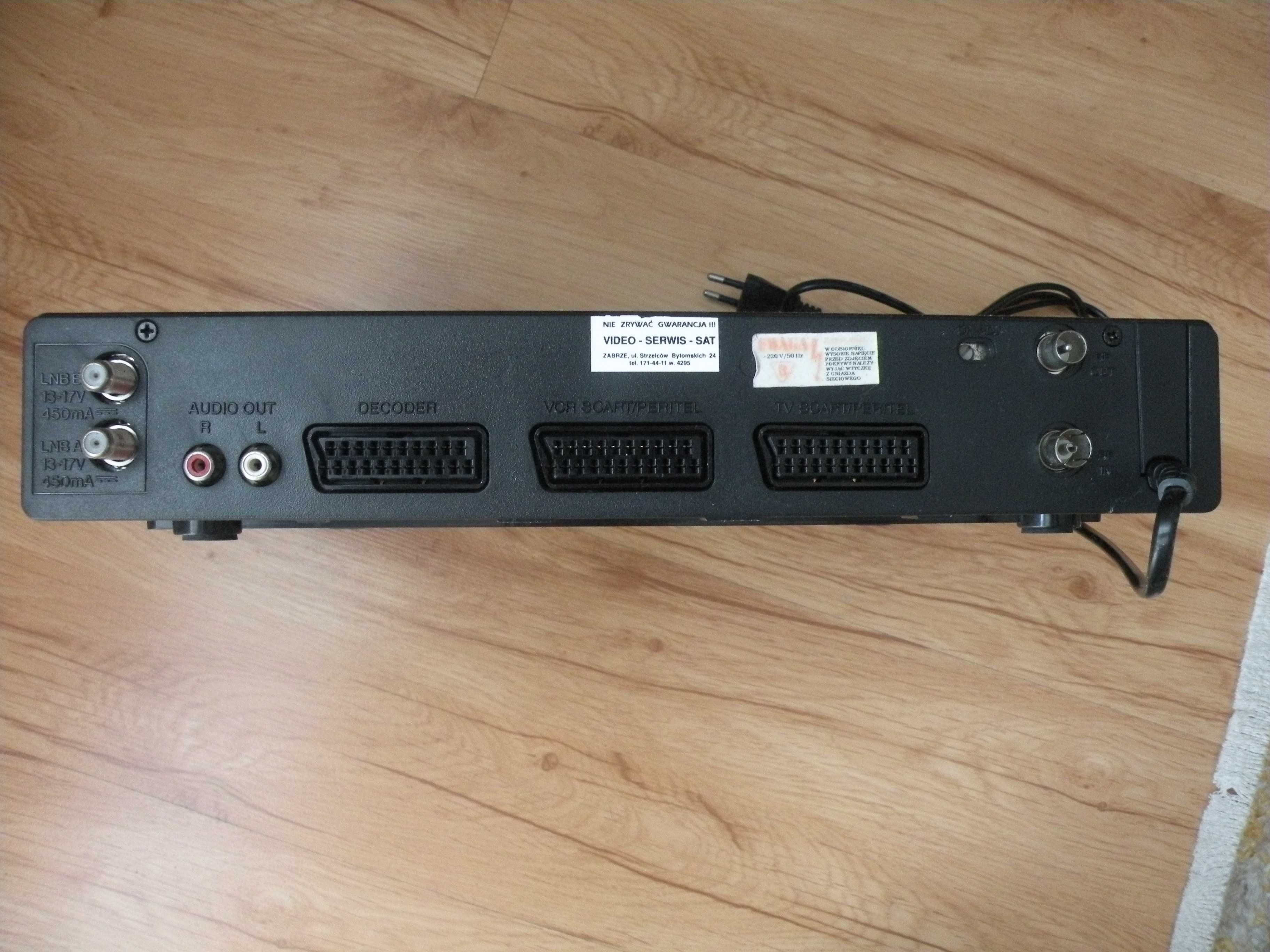 Tuner satelitarny Amstrad