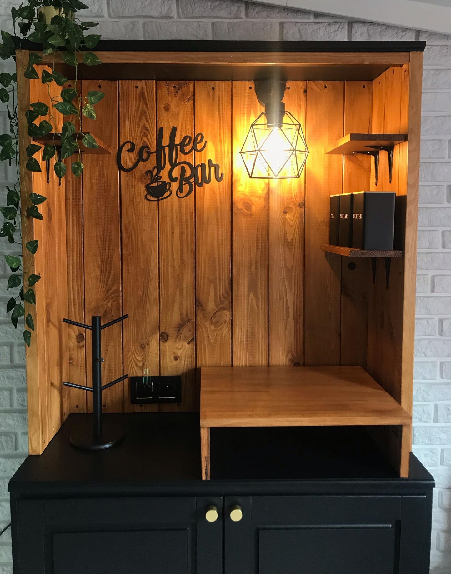 Nowoczesny Caffee Bar  - mebel na ekspres do kawy + gratis