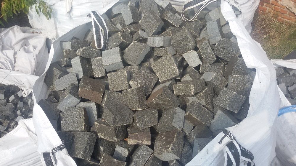 Коцка бруківка