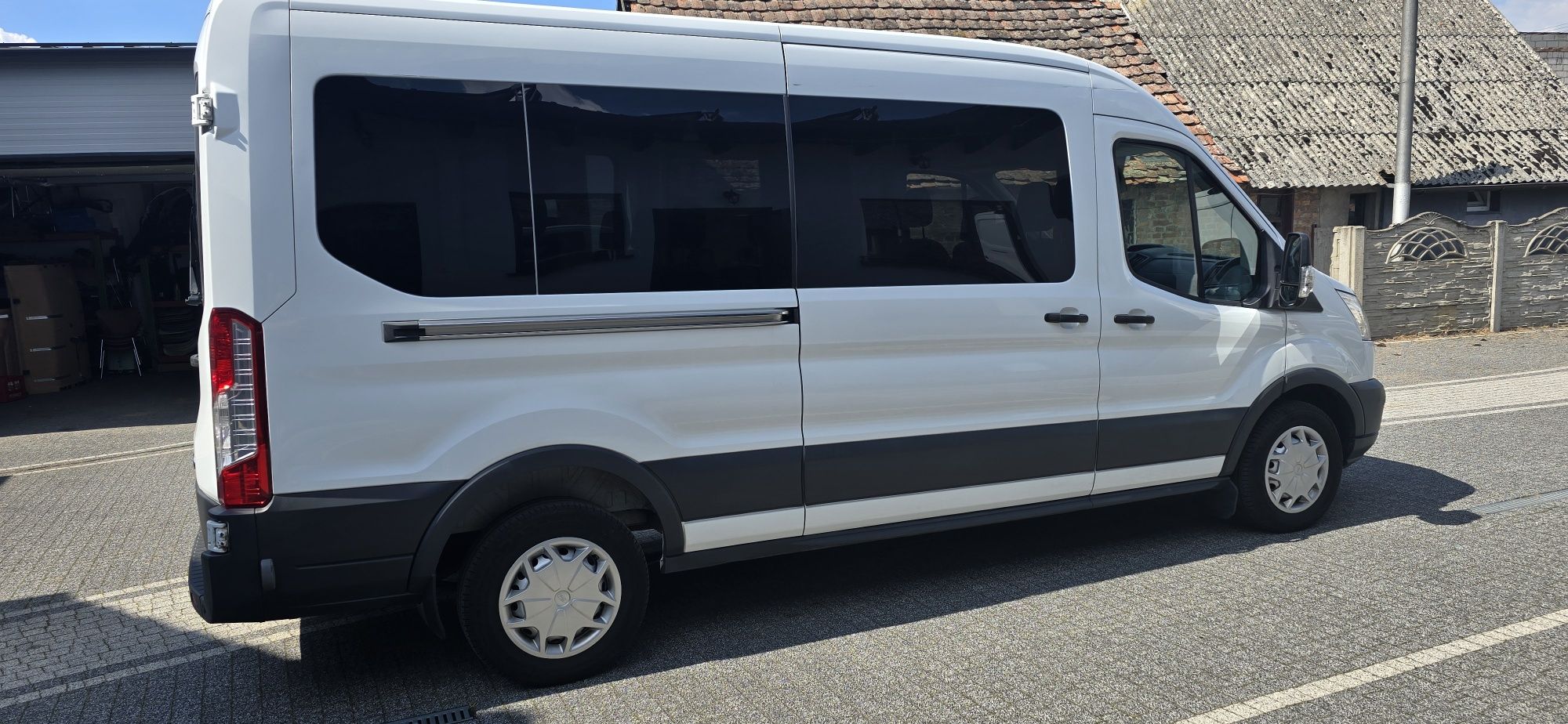 Ford transit 9 osobowy 2018r