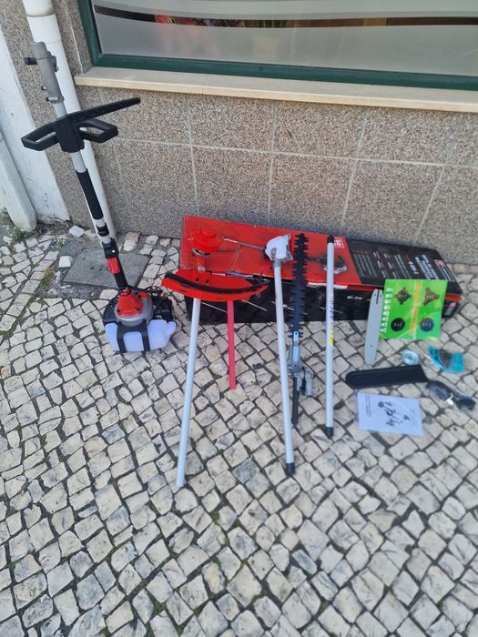 Roçadora Multifunções 4 em 1 de cilindrada 43 nova