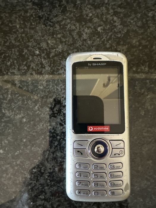 Telemovel Sharp GX15