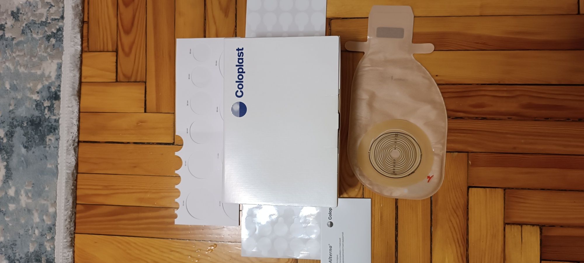 Продам калоприемник coloplast,Hollister