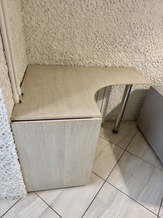 Розкладний стіл письмовий