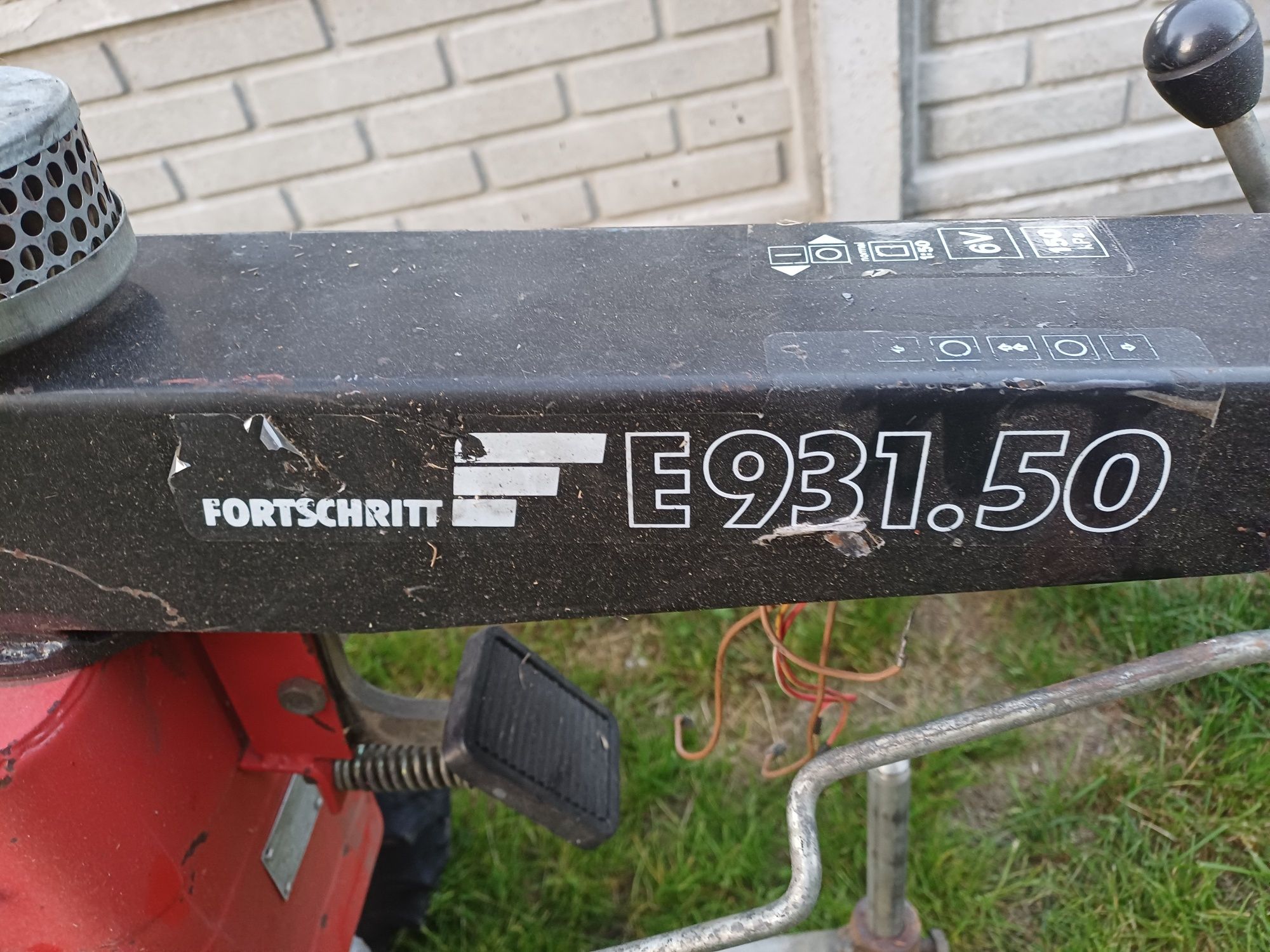 Traktorek fortschritt e931.50