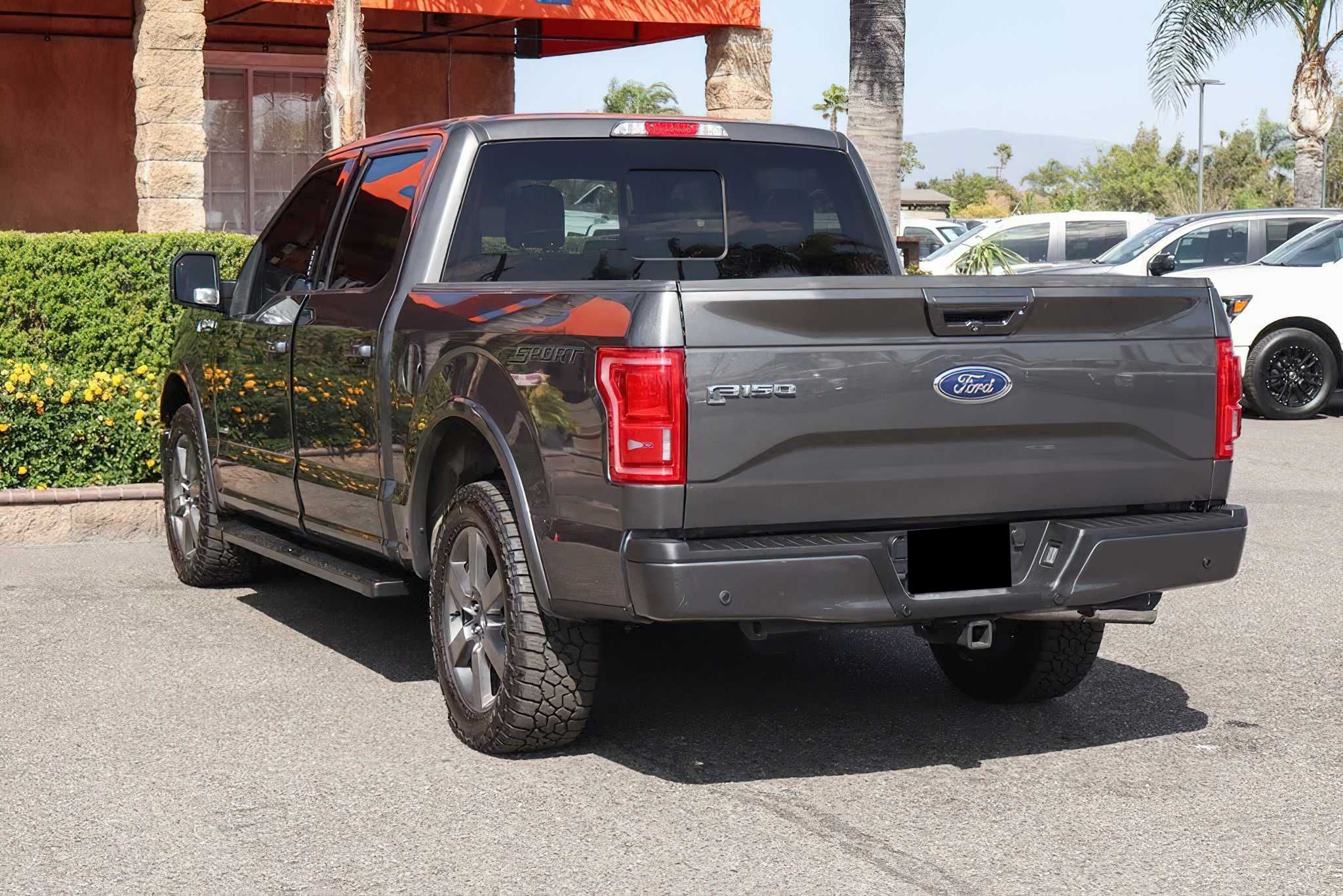 2015 Ford F-150 Lariat SuperCrew
