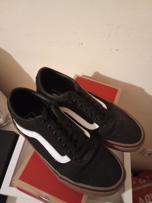 Sapatilhas Vans Black/Gum