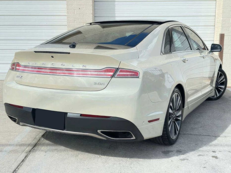 Lincoln MKZ Hybrid Reserve      2018