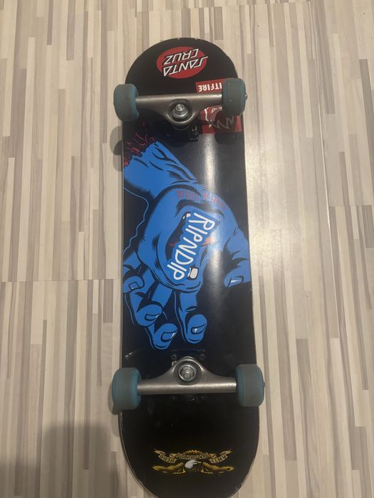 Santa Cruz Screaming Hand Complete Skateboard