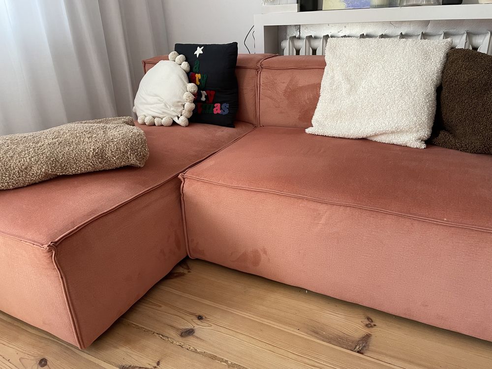 Sofa narożnik modułowy różowy brzoskwiniowy Westwing