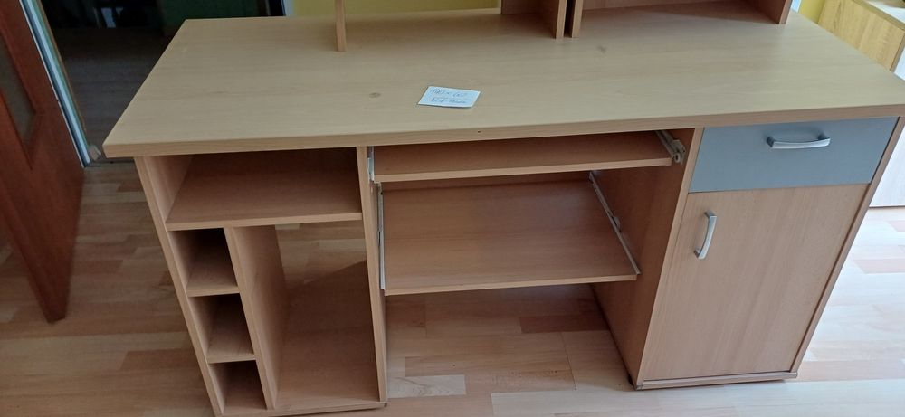 Duże używane biurko
