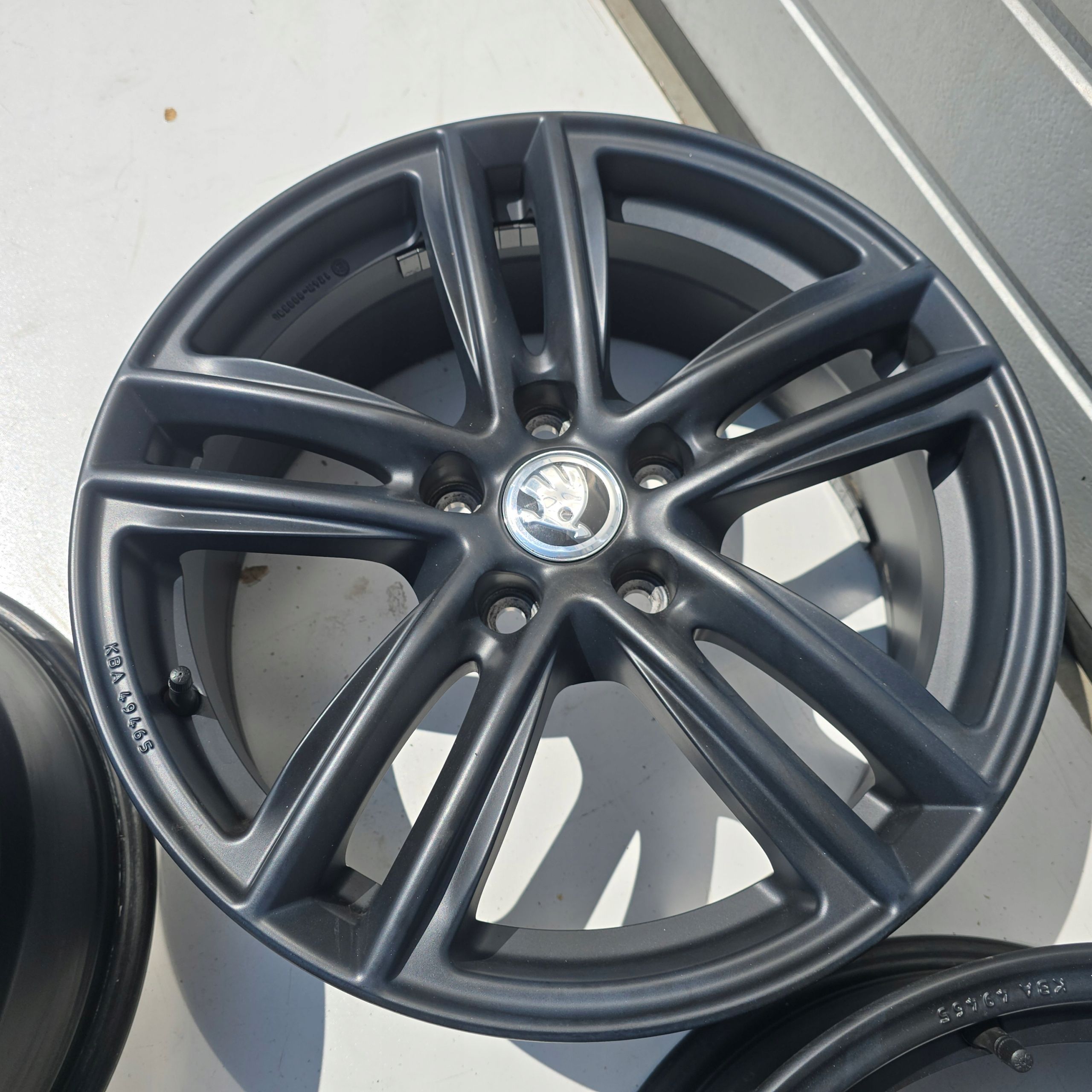 Skoda Superb II Octavia II Iii IV Yeti Karoq 5x112 17'' ET45 7.0 4X