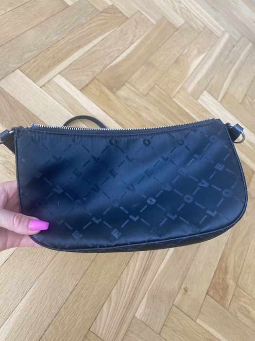 torebka czarna mała love