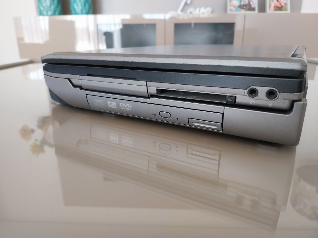 Computador Dell Latitude D410