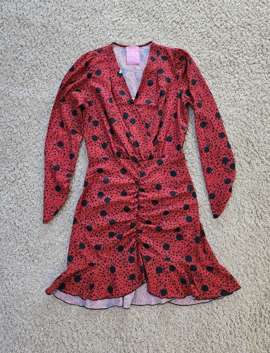 Piękna czerwona sukienka Bizuu roz. S