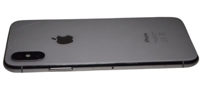 Телефон iPhone X