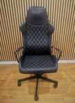 Vendo cadeira de gaming nova