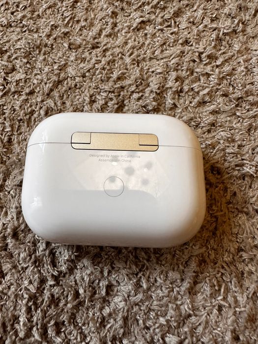 Кейс Airpods pro оригинал