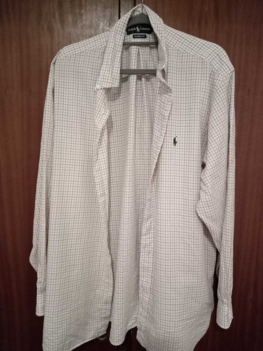 Camisa Ralph Lauren, usada, tamanho XXXL.