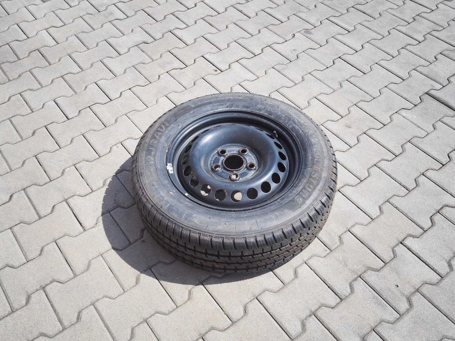 koło / opona Bridgestone 215/65 R16C