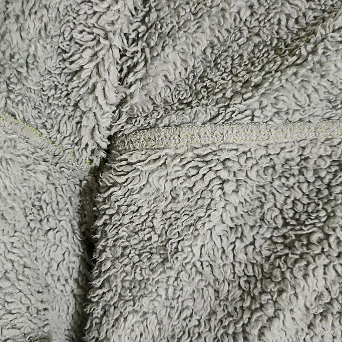 Куртка з утеплювачем та капюшоном Продам плащ 38 розміру в хорошому