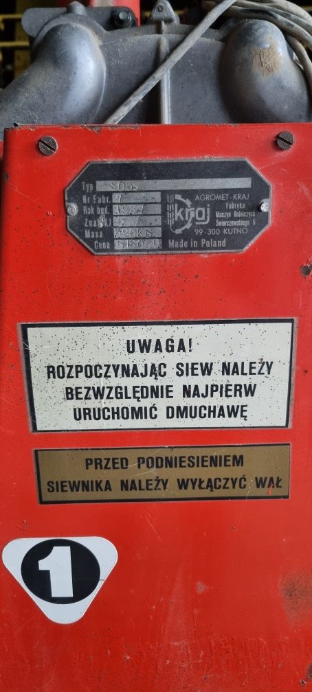 Siewnik Aeromat 3 ( do kukurydzy, buraków, rzepaku)