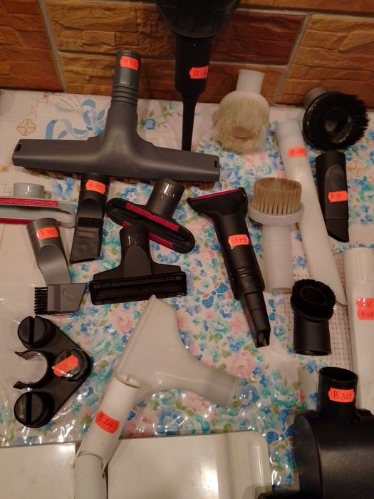 насадки для пылесоса, турбо щетки , разные