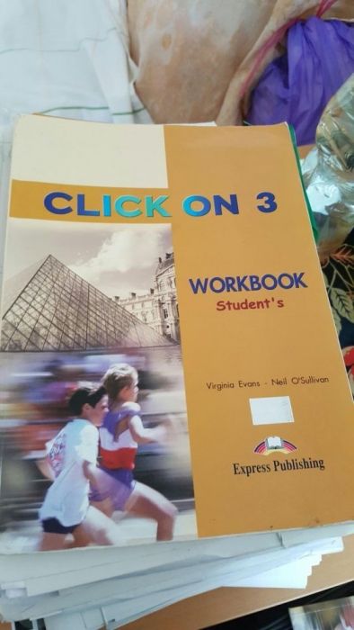 Click on 3 Podręcznik z ćwiczeniami i companion - słowniczek