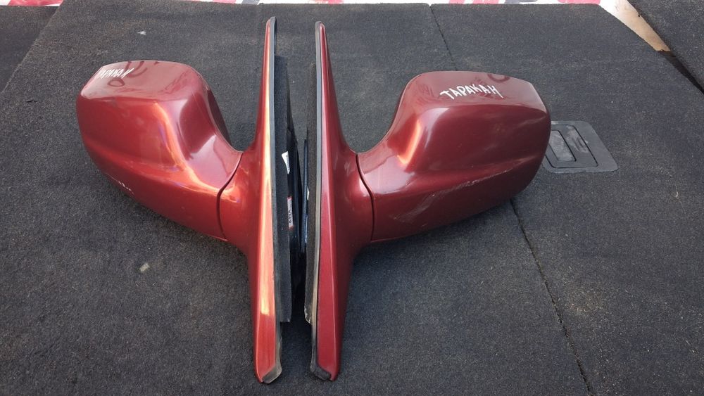 Дзеркало заднього виду праве  Hyundai Terracan 5 pin