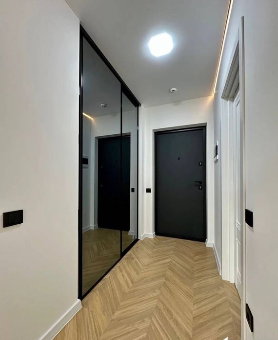 Новобудова в районі Велесу,сучасна част.меблі гардироб.