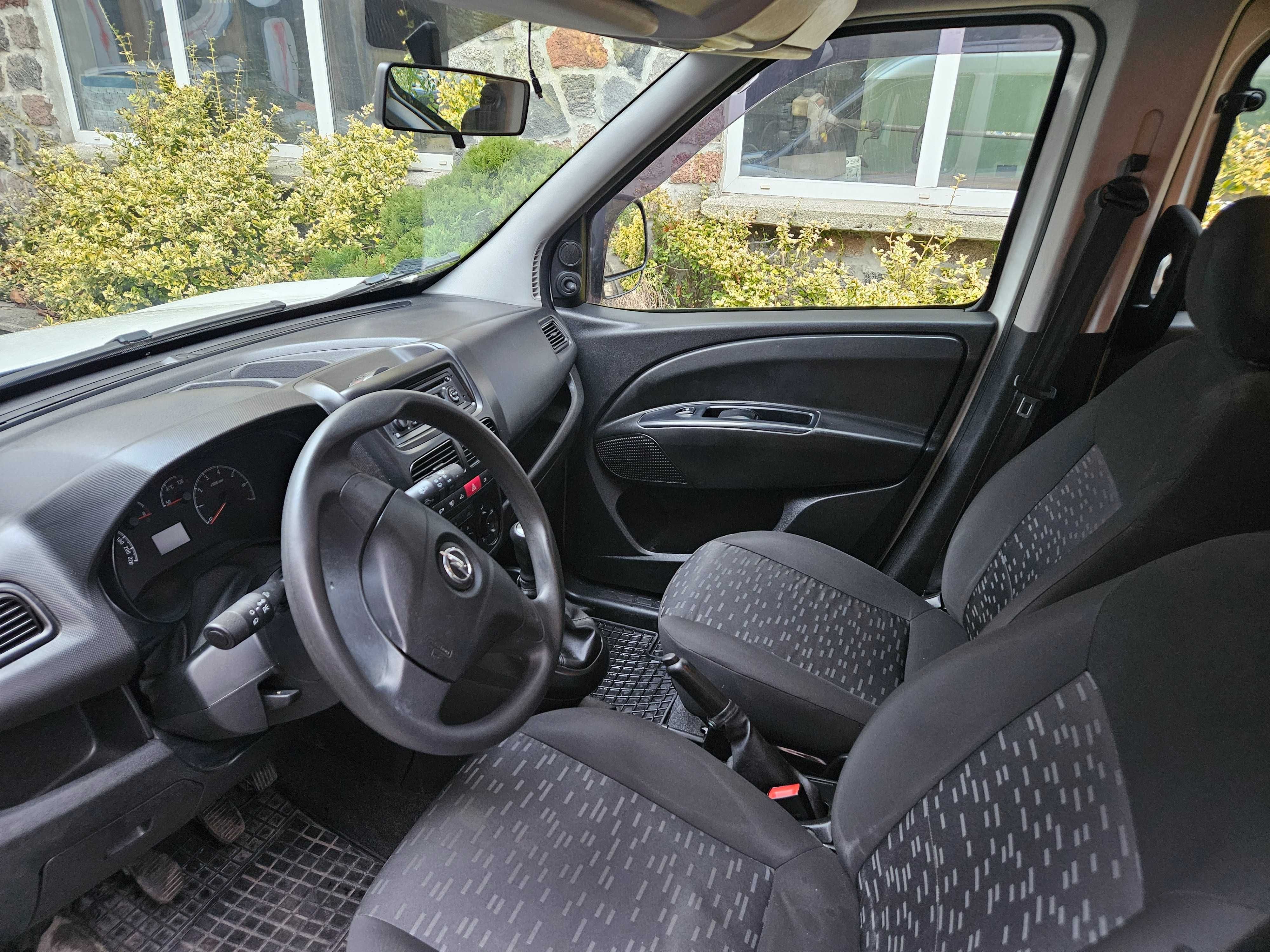 Opel Combo 2016 r