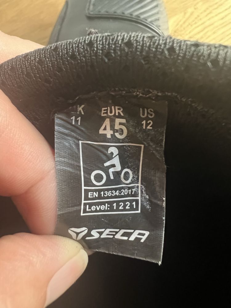 Buty motocyklowe SECA Apex Pro Black – rozmiar 45 – jak nowe