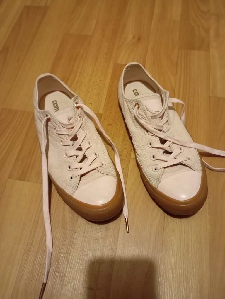 Жіноче взуття converse оригінал