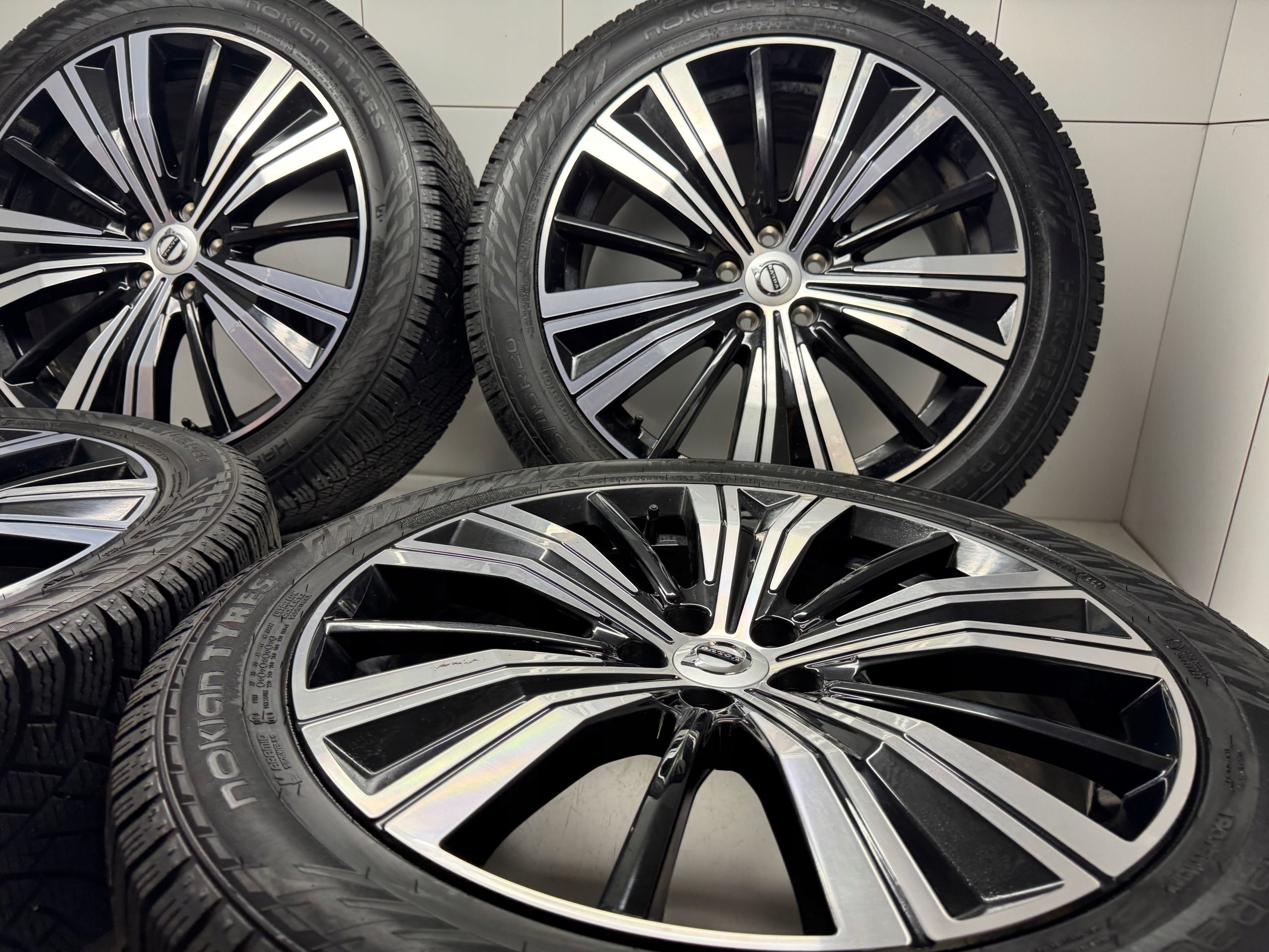 Kola Felgi 20 Volvo XC90 XC60 V90 r Design Oem Idealne