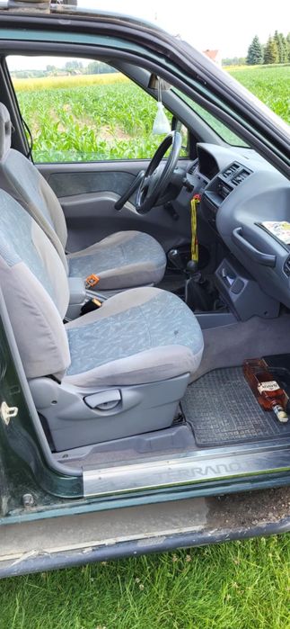 Nissan Terrano 2