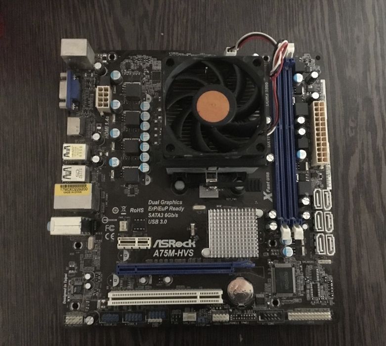 Комплект: Материнка, Процесор, Кулер, ОЗУ