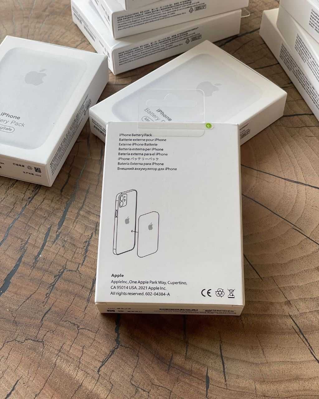 Apple MagSafe Battery Pack 5000 mAh Павер банк Apple на 5000 mah