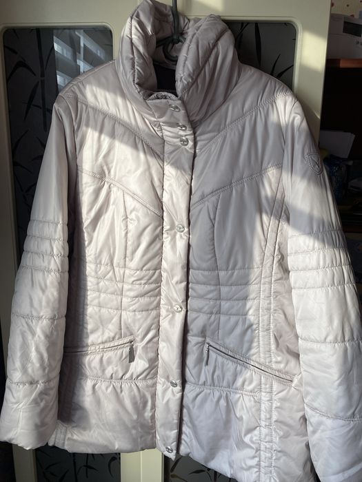 Женская куртка демисезонная