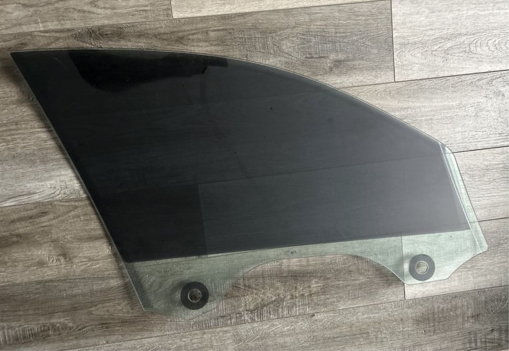 Скло передній лівий bmw 4 gran coupe f36 2016 - оригінал 7309733