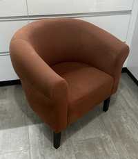 Wygodny fotel tapicerowany brązowy dowóz