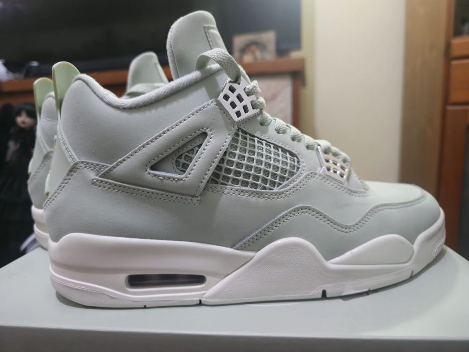 Jordan 4 com caixa original